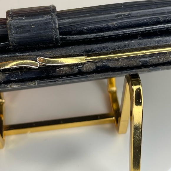 Vintage Black Epi Leather Louis Vuitton long Kiss snap Wallet - Picture 6 of 15